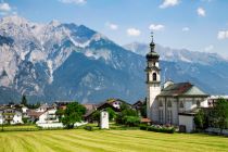 Götzens mit Wallfahrtskirche • © TVB Innsbruck / Nadja Hudovernik