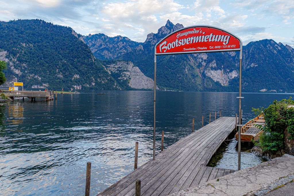Traunsee Bootsverleih - In Traunkirchen liegt der Bootsverleih Haugeneder. - © alpintreff.de - Christian Schön Traunsee Bootsverleih - In Traunkirchen liegt der Bootsverleih Haugeneder. - © alpintreff.de - Christian Schön