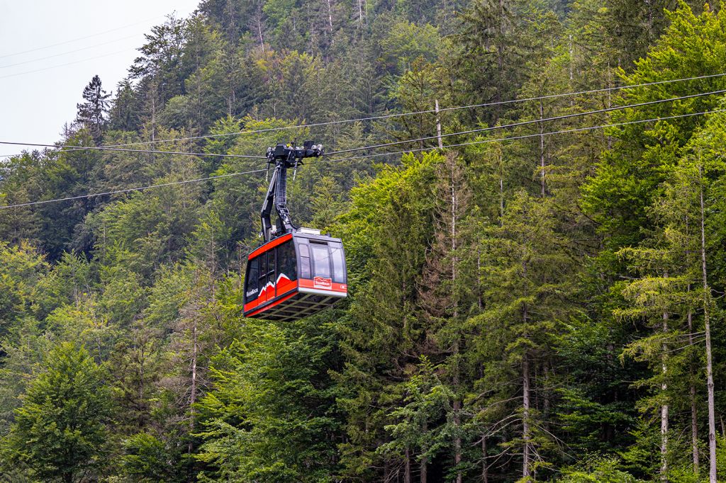 Zubringerbahn ins Skigebiet Feuerkogel - Im Winter ist die Feuerkogel-Seilbahn die einzige Zubringerbahn ins Skigebiet Feuerkogel. - © alpintreff.de - Christian Schön