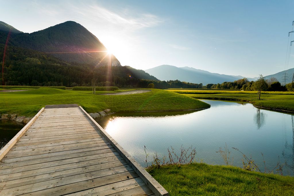 Einzigartig abwechslungsreich - Es ist der einzige 36-Loch-Golfplatz in Tirol.  - © Dolomitengolf, Martin Lugger