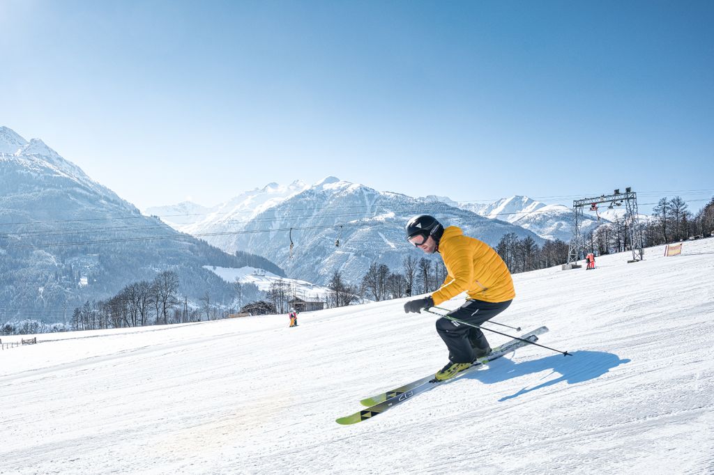 Skifahren in Piesendorf - Der Erlebnisberg Naglköpfl in Piesendorf bietet Fun, Sport und Action für Kinder, Jugendliche und Erwachsene - leicht erreichbar, nahe der Mittersiller Straße, nur 10 km von Zell am See entfernt.  - © Harry Liebmann