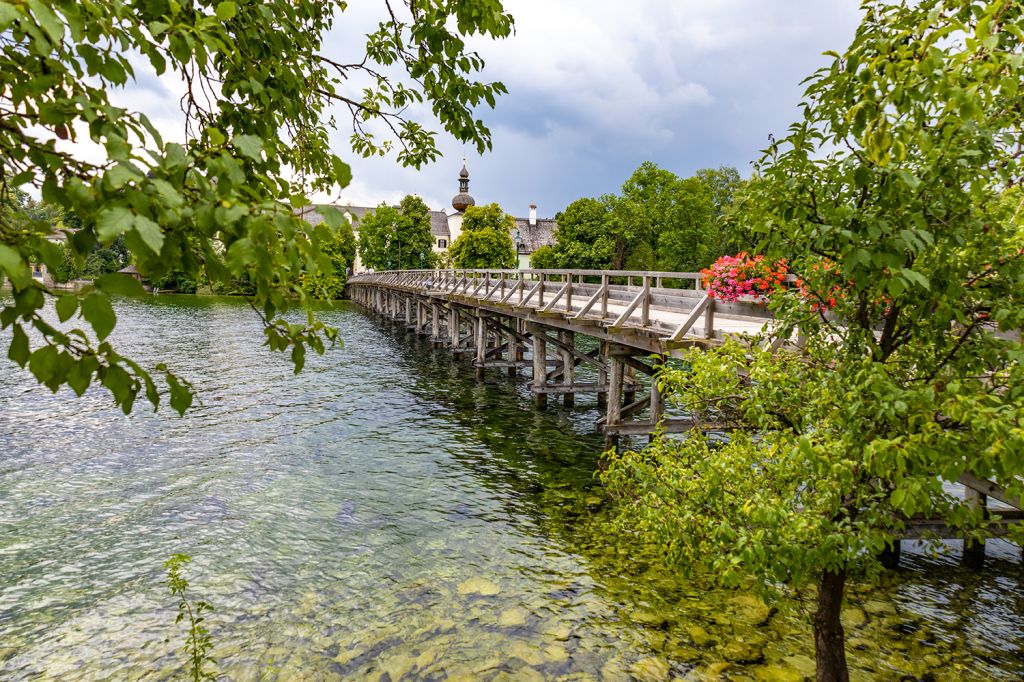 Traunsee Bilder - Sehr idyllisch geht es am Traunsee zu. - © alpintreff.de - Christian Schön Traunsee Bilder - Sehr idyllisch geht es am Traunsee zu. - © alpintreff.de - Christian Schön