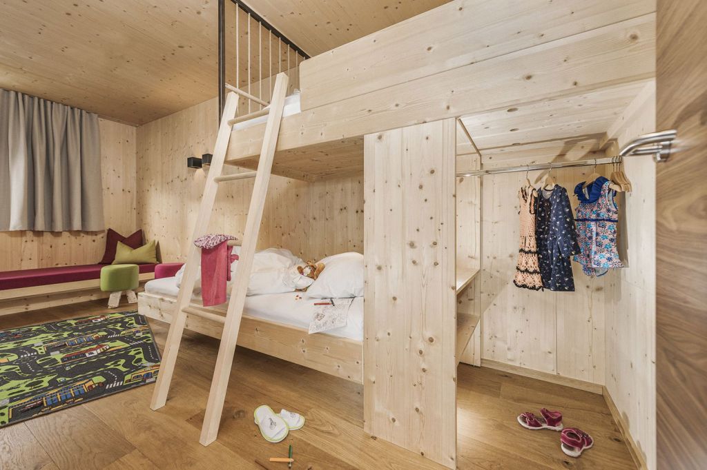 Zimmer Mia Alpina Zillertal - Kinderzimmer in der FamilySuite. - © Jan Hanser Mood Photography, Mia Alpina Zillertal