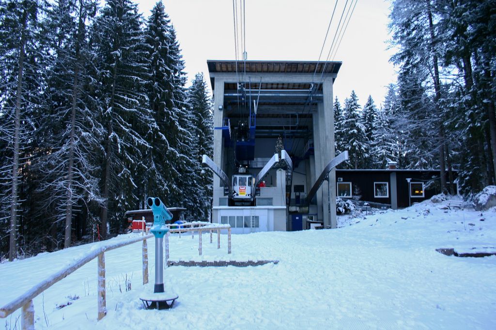 Alte Talstation Eibsee-Seilbahn Winter - Die alte Talstation im Winter. - © alpintreff.de - Christian Schön