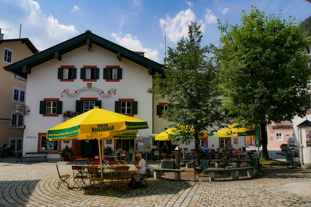 Gemütliche Einkehr - Eine Pause in einem der gemütlichen Cafés und Restaurants bietet sich an. - © alpintreff.de - Christian Schön