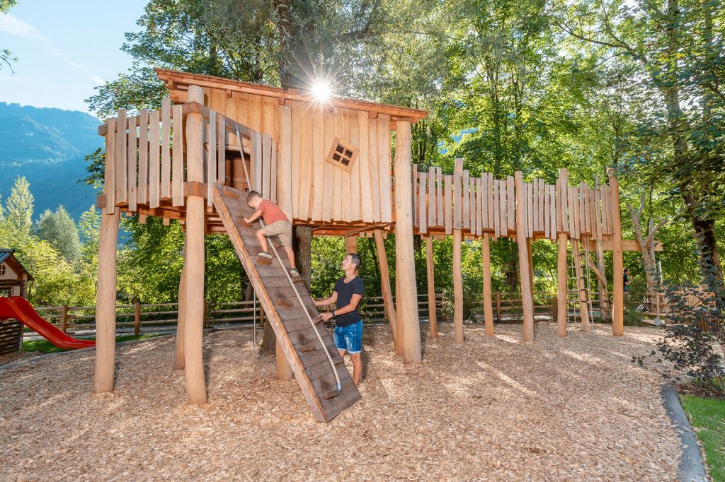 Hoch hinaus - Der Erlebnisspielplatz wurde 2020 eröffnet. - © TVB Mayrhofen, Thomas Eberharter Photography