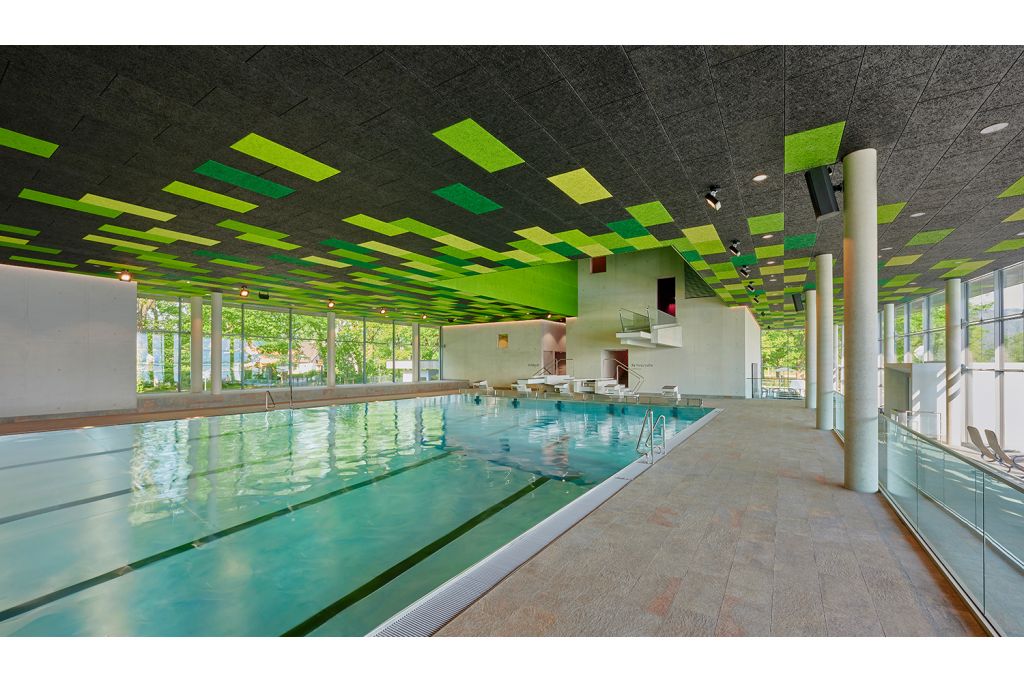 Die neue Therme in Lindau - Seit Ende Juni 2021 ist die Therme geöffnet und fasst das ehemalige Eichwaldbad und das Limare Familien- und Vitalbad in einem Objekt zusammen. - © Therme Lindau Die neue Therme in Lindau - Seit Ende Juni 2021 ist die Therme geöffnet und fasst das ehemalige Eichwaldbad und das Limare Familien- und Vitalbad in einem Objekt zusammen. - © Therme Lindau