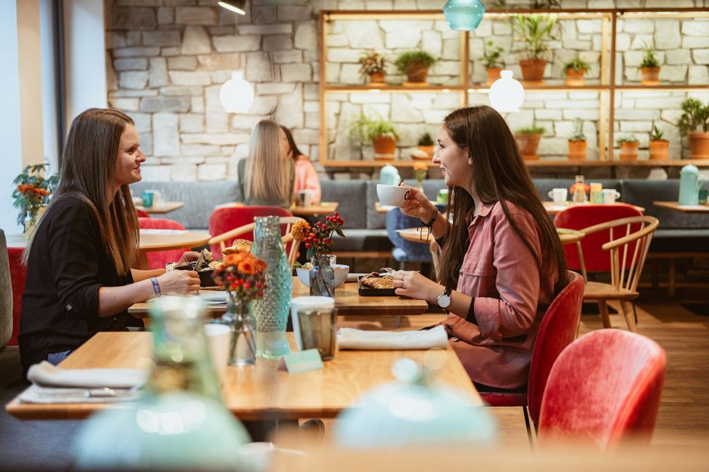 Frühstück im Hotel BLÜ - So beginnt der Tag direkt gut. Das Frühstücksbuffet lässt keine Wünsche offen. - © Hotel BLÜ