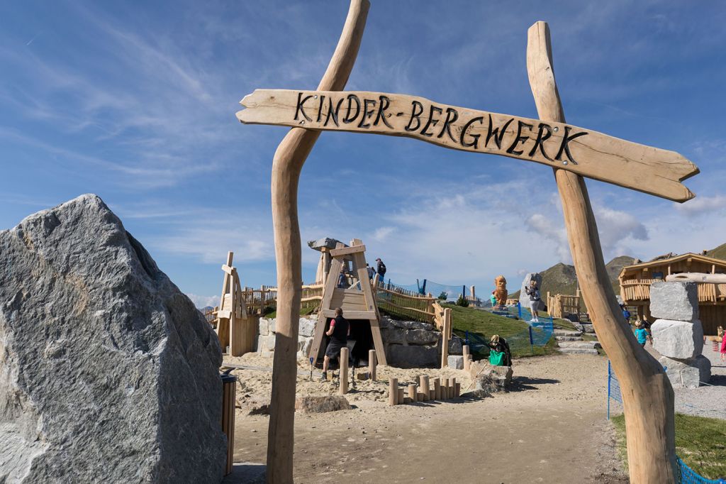 Kinderbergwerk - Fiss - Hereinspaziert ins Fisser Kinderbergwerk! - © Fisser Bergbahnen, Andreas Kirschner