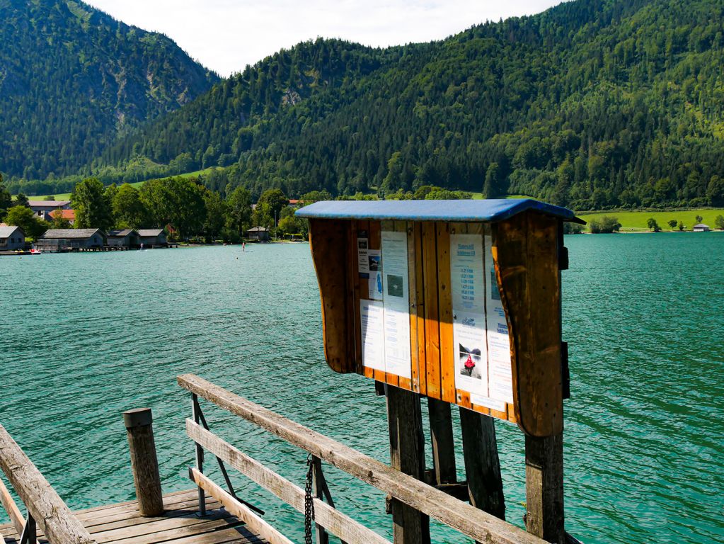 Impressionen - ... und auch Schiffe fahren auf dem Schliersee. - © alpintreff.de - Christian Schön