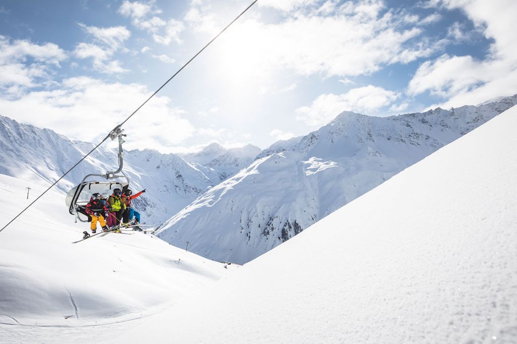 Skigebiet Rifflsee - Pitztal - knapp 5 km schwarze Pisten gibt es. - © Pitztaler Gletscherbahn GmbH & Co KG - Roland Haschka Skigebiet Rifflsee - Pitztal - knapp 5 km schwarze Pisten gibt es. - © Pitztaler Gletscherbahn GmbH & Co KG - Roland Haschka