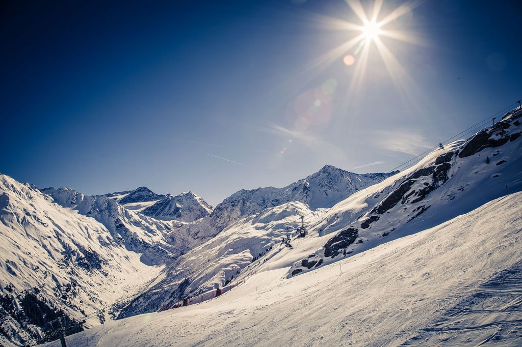 Skigebiet Rifflsee - Pitztal - Mit der Sunnaalmbahn kommst Du  ganz nach oben. - © Pitztaler Gletscherbahn GmbH & Co KG - Bernhard Füruter 