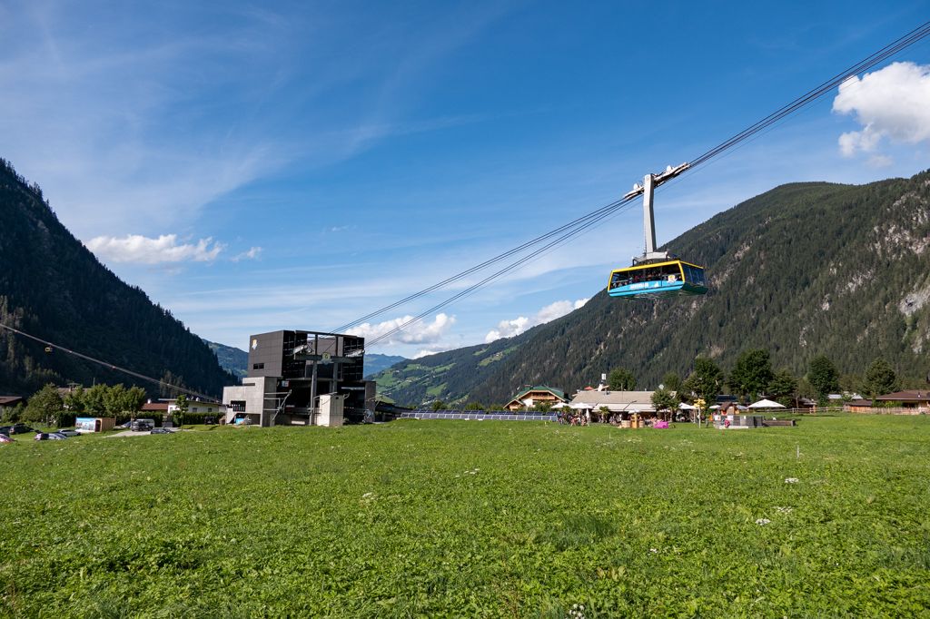 Ahornbahn Mayrhofen - Blick auf die Talstation - © alpintreff.de / christian Schön