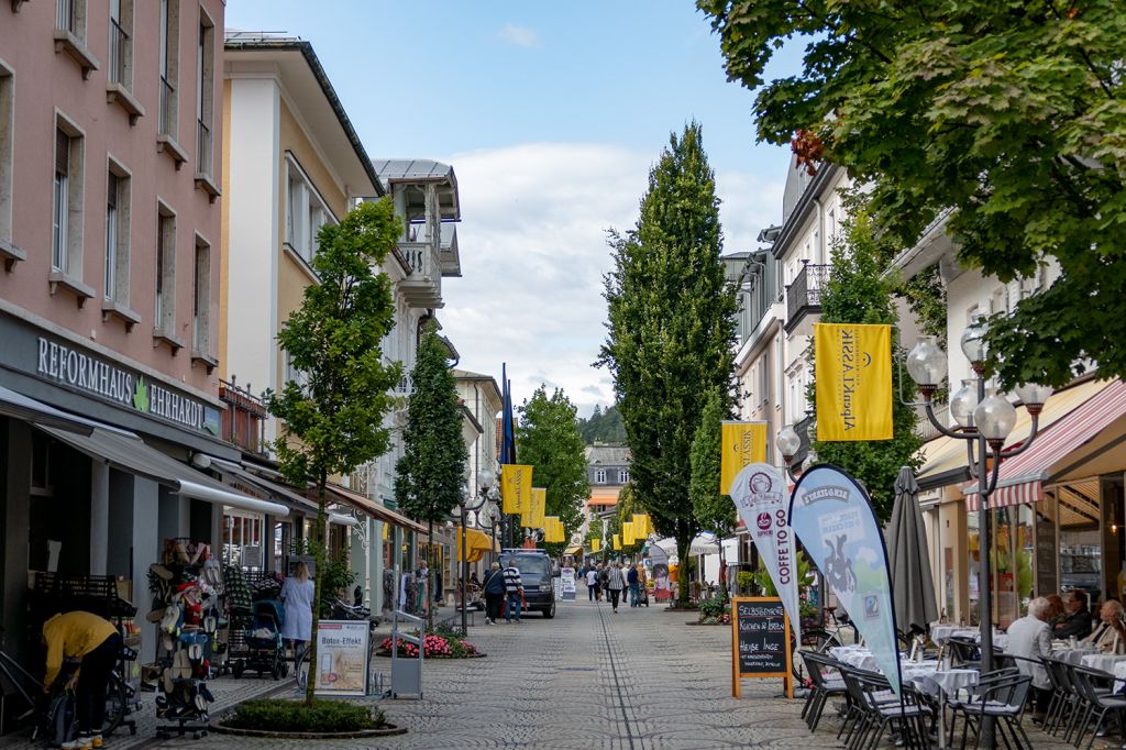 Bad Reichenhall - Shoppen und Kaffee genießen. - © alpintreff.de - Christian Schön