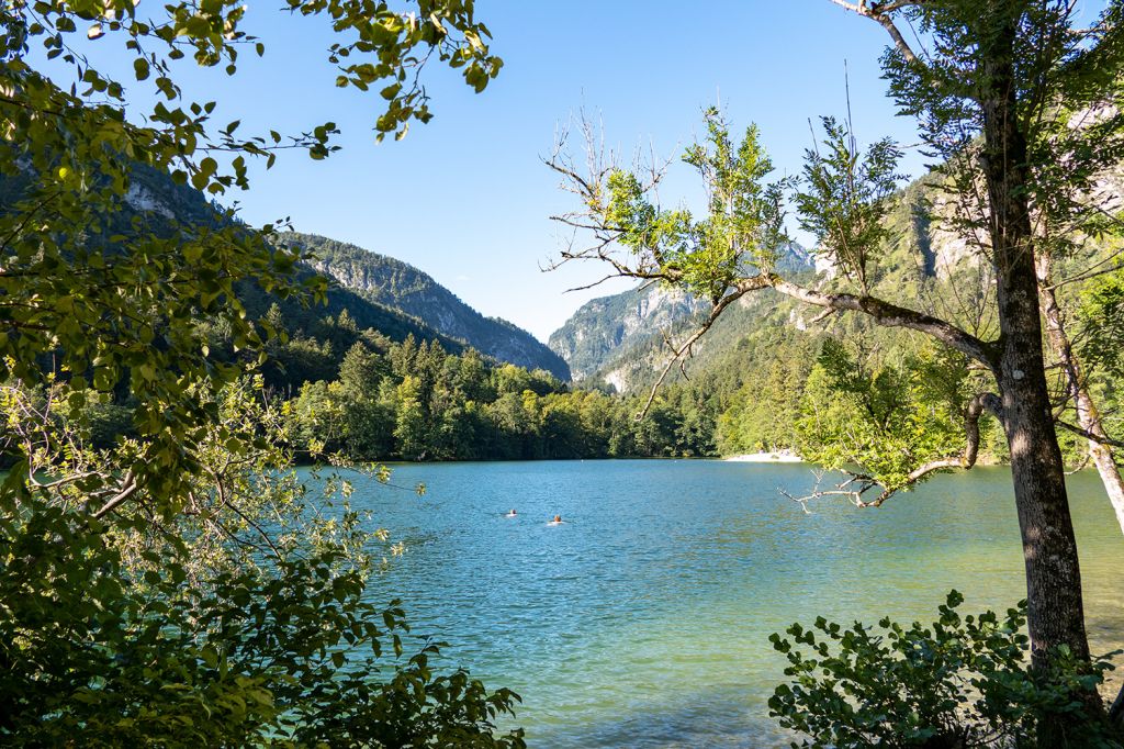 Der Thumsee in Bad Reichenhall - Erholung pur - erst Recht bei so einem Wetterchen.  - © alpintreff.de - Christian Schön