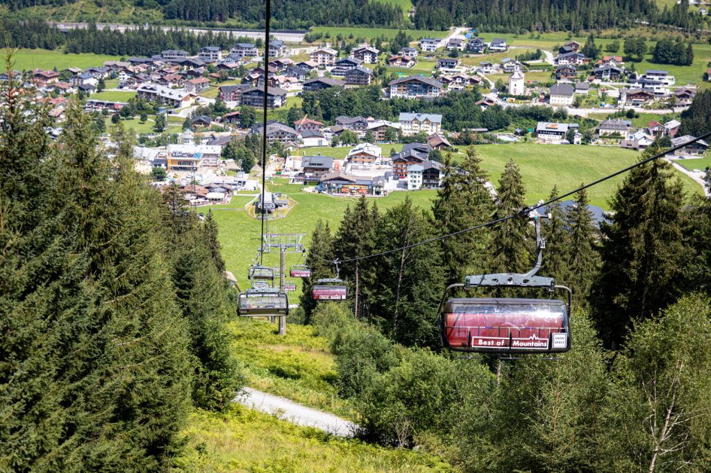 Star Jet 1 - Flachau - Bergbahn-Bilder - Die Streckenlänge des Star Jet 1 beträgt 1.561 Meter. - © alpintreff.de - Christian Schön