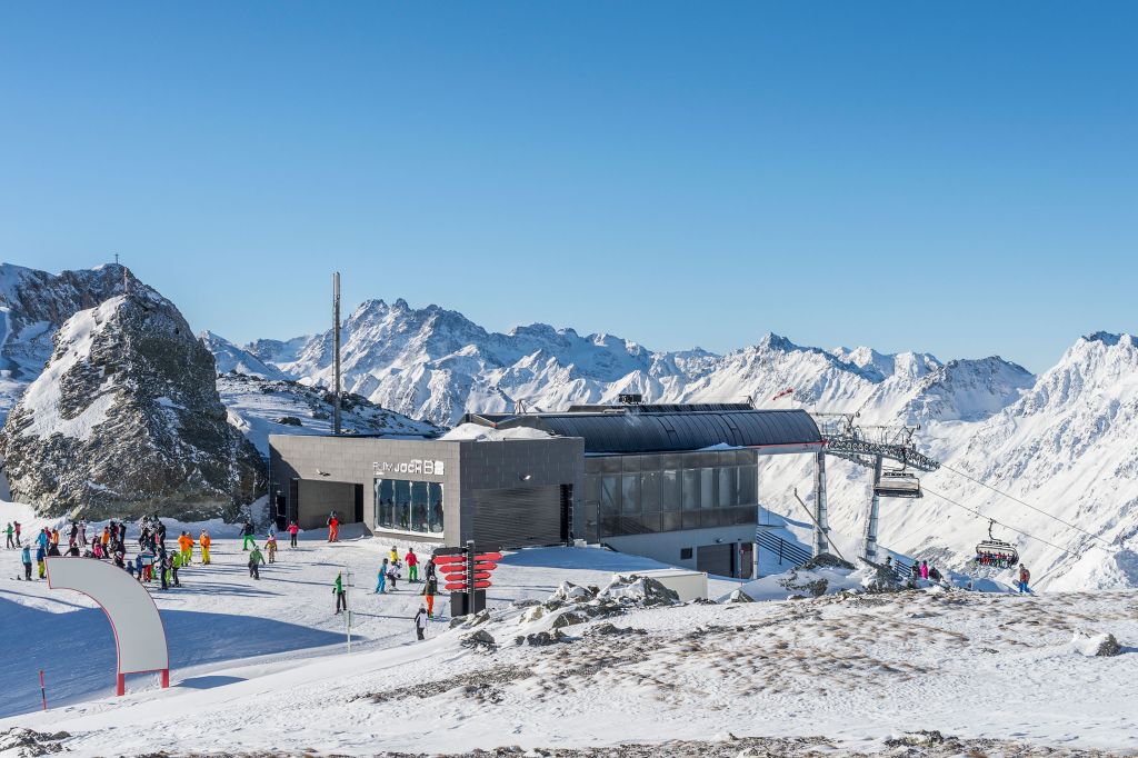 Flimjochbahn in Ischgl - Ohne Frage eine der meistgefahrenen Bahnen in Ischgl ist die Flimjochbahn - B1. Sie ist zudem sowohl im Winter als auch im Sommer in Betrieb. - © TVB Paznaun - Ischgl