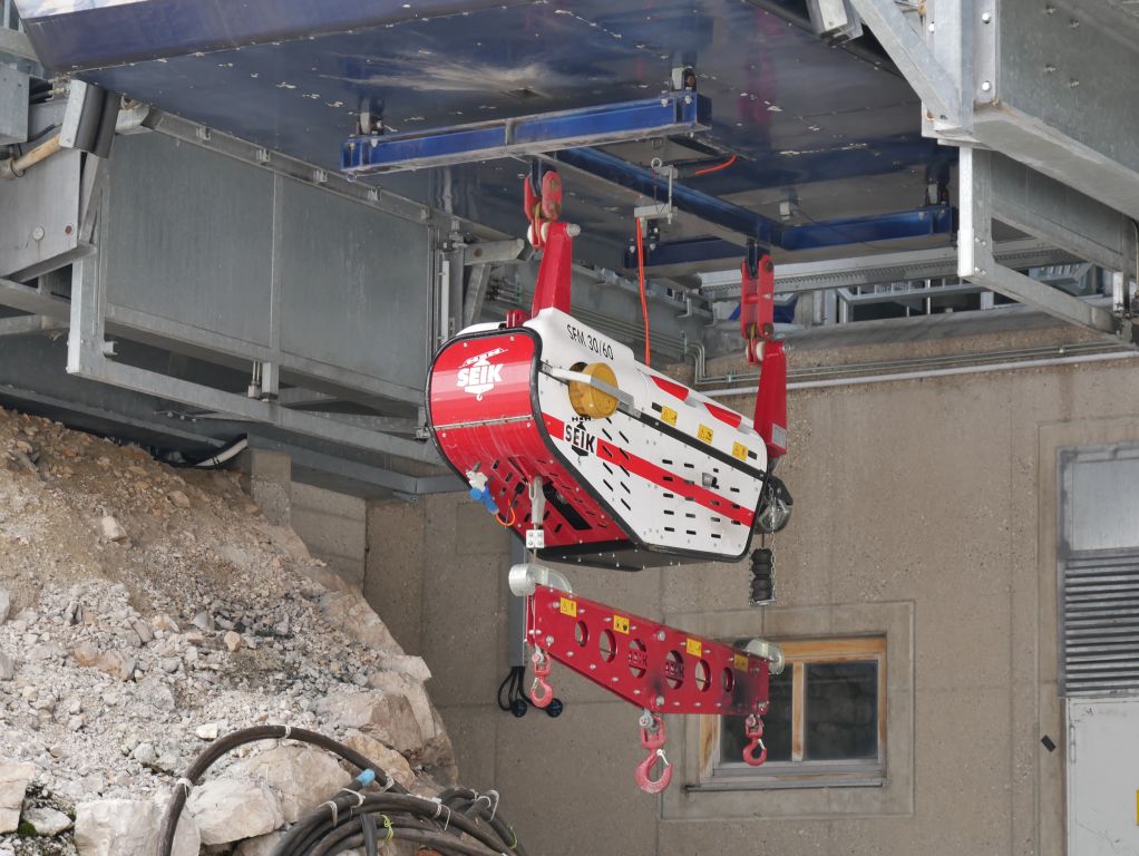 Gletscherbahn Zugspitze - Da man das nicht so häufig sieht, hier mal  der Lastesel im Detail. - © alpintreff.de / christian Schön