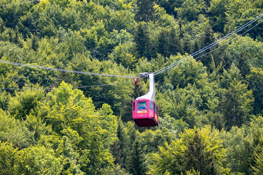 Förderleistung Hochfelln Seilbahn  - 800 Personen kann die Hochfelln Seilbahn in Bergen pro Stunde befördern. - © alpintreff.de - Christian Schön