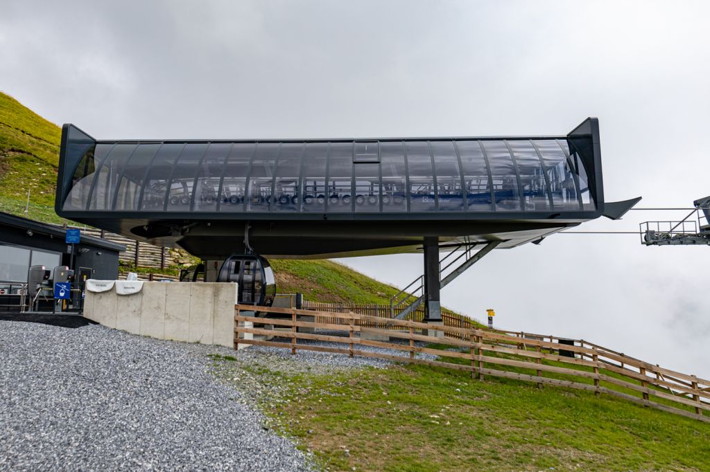 Alpjoch-Bahn - Imst - Hoch-Imst - Bergstation - ... während die Bergstation auf 2.022 Metern liegt.  - © alpintreff.de - Christian Schön