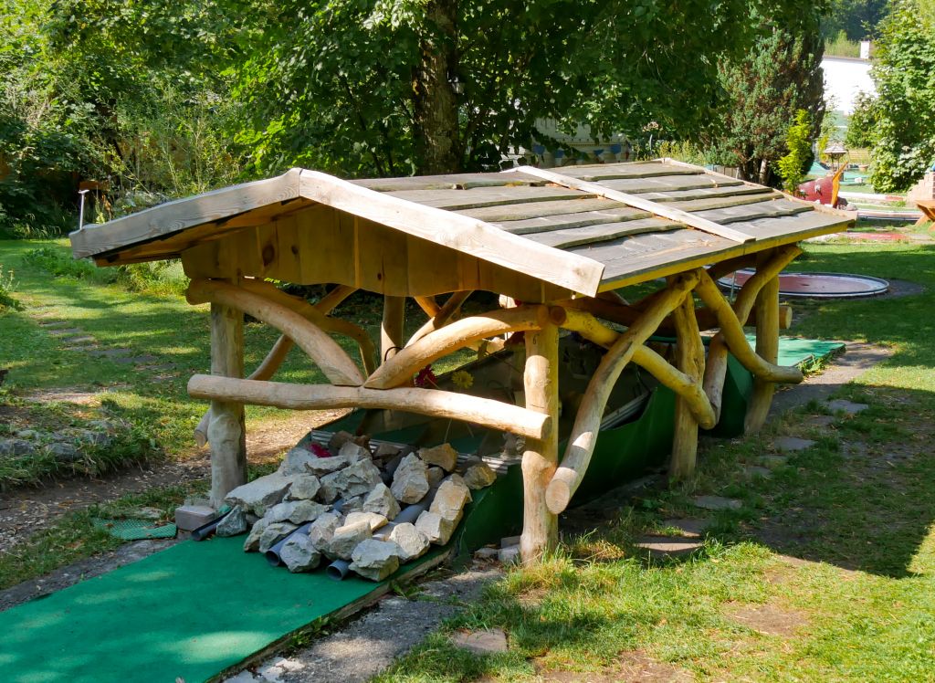 Minigolfanlage Bad Faulenbach - Füssen - Eine wunderschöne Anlage mit liebevoller Gestaltung. Das lassen wir so stehen. - © alpintreff.de / christian Schön