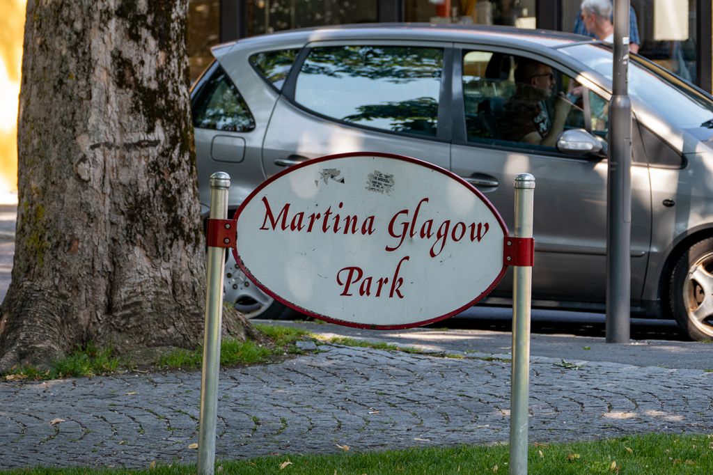 Martina Glagow Park - Stolz ist man besonders auf die mehrfache Biathlon-Weltmeisterin Martina Glagow, die für den SC Mittenwald startete. Jetzt heißt sie übrigens Beck. - © alpintreff.de / christian Schön