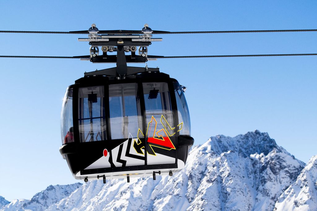 Silvrettabahn in Ischgl - Das Funitel Silvretta Seilbahn in Ischgl wurde im Jahr 1998 in der Hochzeit der Systeme mit den breit auseinanderliegenden Förderseilen gebaut. - © TVB Paznaun - Ischgl Silvrettabahn in Ischgl - Das Funitel Silvretta Seilbahn in Ischgl wurde im Jahr 1998 in der Hochzeit der Systeme mit den breit auseinanderliegenden Förderseilen gebaut. - © TVB Paznaun - Ischgl