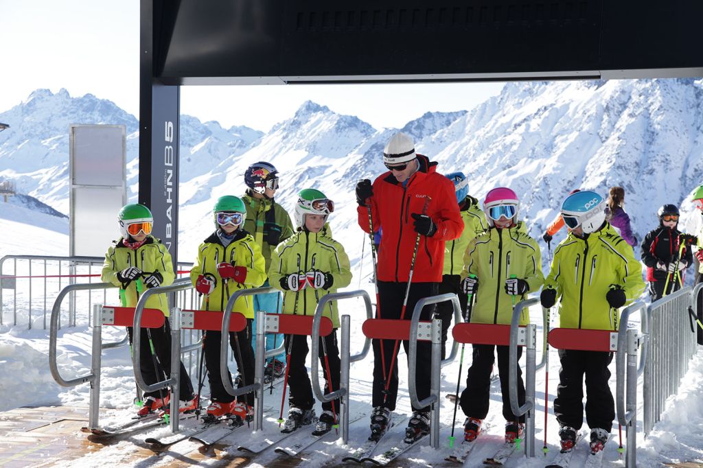 Sonnenbahn - B5 - Ischgl - Bilder der kindersicheren Sonnenbahn B5 im Übungsgelände auf der Idalp in Ischgl. - © TVB Paznaun - Ischgl