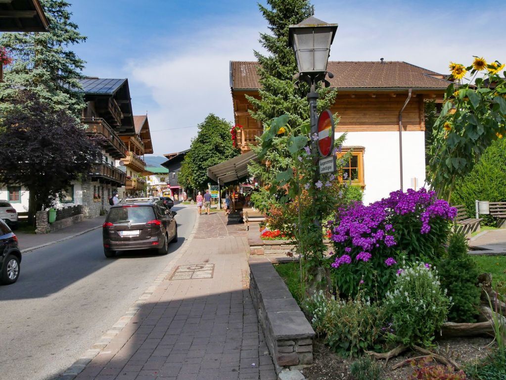 Westendorf im Brixental - Im Ort unterwegs. - © alpintreff.de - Christian Schön