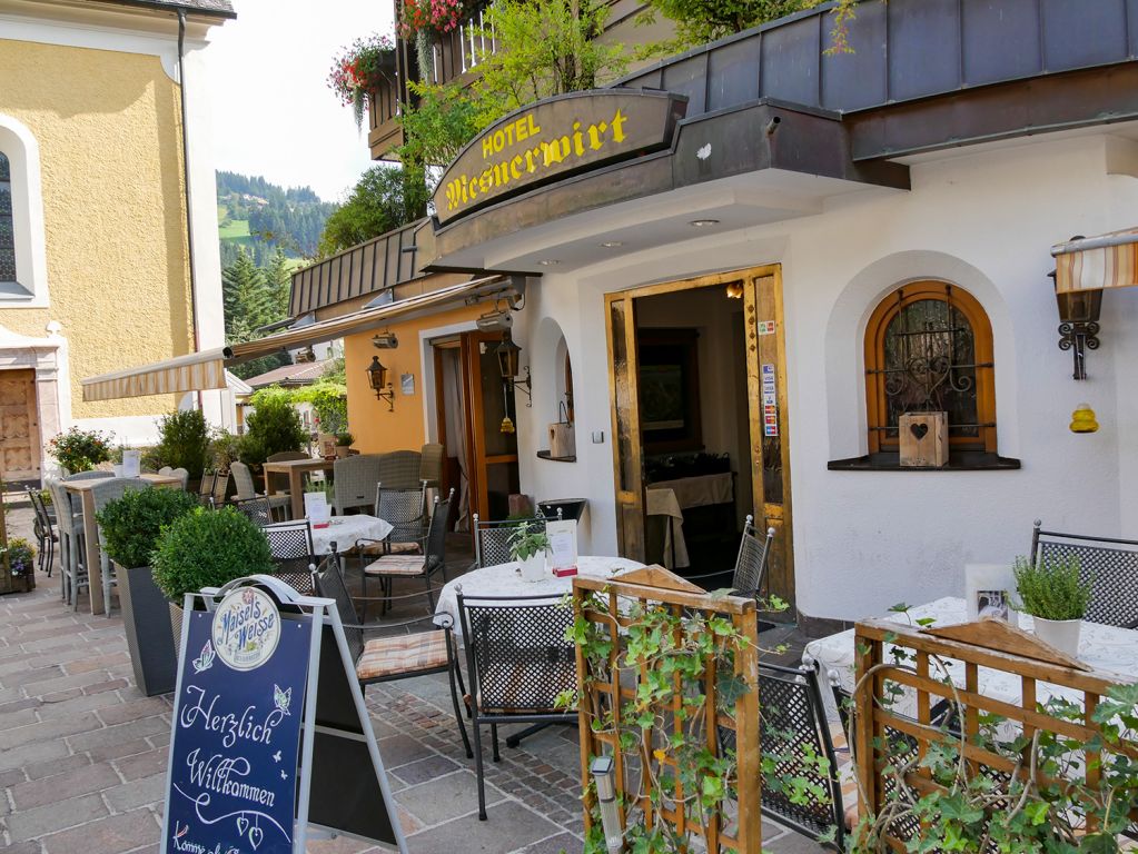 Westendorf im Brixental - Gemütlich einkehren - gern gesehen in Westendorf. - © alpintreff.de - Christian Schön