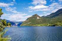 Bilder vom Grundlsee in der Steiermark - Der Grundlsee liegt im steirischen Salzkammergut. Der einzige anliegende Ort heißt ebenfalls Grundlsee.
 • © alpintreff.de - Christian Schön