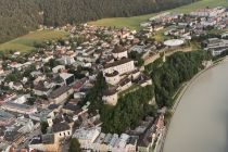 Anfang des 13. Jahrhundert wurde die Festung zuerst urkundlich erwähnt, sie ist also zur Zeit mehr als 800 Jahre alt. Seit 1924 gehört sie der Stadt Kufstein.
 • © TVB Kufsteinerland, Lolin