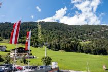 Die Einseilumlaufbahn ist die Zubringerbahn ins Skigebiet Penken-Rastkogel-Eggalm, im Sommer entsprechend ins Wandergebiet. • © alpintreff.de - Christian Schön