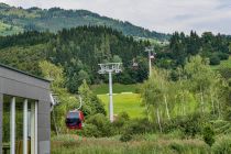 Mit der Panoramabahn Kitzbüheler Alpen wurde auch das Pinzgau - insbesondere das touristische Schwergewicht Mittersill - an das Skigebiet Kitzbühel angebunden.
 • © alpintreff.de - Christian Schön