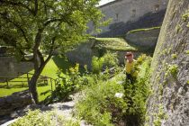 Kräutergarten Festung Kufstein - Ein ganz besonderer Ort für einen liebevoll gestalteten Kräutergarten ist wohl eine Festung.  • © TVB Kufsteinerland, Hannes Dabernig
