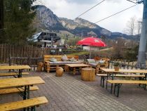 Direkt an der Hornbahn liegt das Café NordSüd. • © Café NordSüd