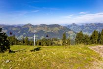 Die Aussicht von der Bahn und von der Ehrenbachhöhe ist gigantisch. Mehr Infos über die Bahn und das Skigebiet: siehe unten.  • © alpintreff.de - Silke Schön