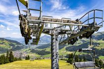 Stütze Gaisberg - Die kuppelbare Sesselbahn stammt aus dem Jahr 2003.  • © alpintreff.de - Silke Schön