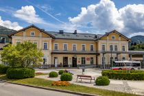 Bahnhof Bad Ischl - ... und der Bahnhof. • © alpintreff.de - Christian Schön