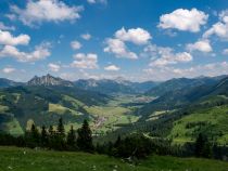 Ausblick über das Tannheimer Tal - Von der Bergstation hat man einen Top Ausblick über das Tannheimer Tal. • © alpintreff.de / christian schön