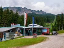 Talstation Gondelbahn Füssener Jöchle - Die Gondelbahn zum Füssener Jöchle wurde 1998 gebaut. Bis dahin fuhr eine Doppelsesselbahn hinauf. • © alpintreff.de / christian schön