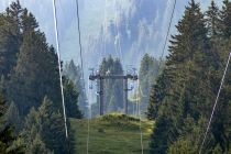 Laber Bergbahn Oberammergau - Trasse der Laber Bergbahn. Die Stützen sind noch recht einmalige Konstruktionen. • © alpintreff.de / christian Schön
