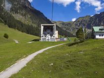 Talseitige Einfahrt in die Station Seealpe. • © alpintreff.de / christian Schön