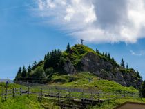 Blick auf den Gifel des Neunerköpfle in Tannheim • © alpintreff.de / christian schön