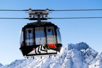 Das Funitel Silvretta Seilbahn in Ischgl wurde im Jahr 1998 in der Hochzeit der Systeme mit den breit auseinanderliegenden Förderseilen gebaut. • © TVB Paznaun - Ischgl