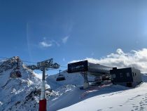 Die Bergstation der neuen Velilleckbahn wurde zur Grat- und Pardatschgratbahn verlegt. • © TVB Paznaun - Ischgl