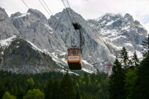 Eibsee-Seilbahn im Sommer - Noch ein paar Winterbilder der Eibsee-Seilbahn in GrainauUnd jetzt ein paar Sommerbilder der Eibsee-Seilbahn in Grainau • © alpintreff.de / christian schön