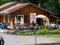 Hornbahn Bad Hindelang - Im Cafe am Lift kann man direkt an der Talstation einkehren. Es ist allerdings relativ klein. • © alpintreff.de / christian Schön