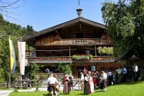 Das Museum ist in diesem wunderschönen Haus untergebracht. • © Bergbauernmuseum Oberau