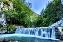 Unterwegs in der Mauthner Klamm. • © Region Nassfeld-Pressegger See, Silke Obernosterer